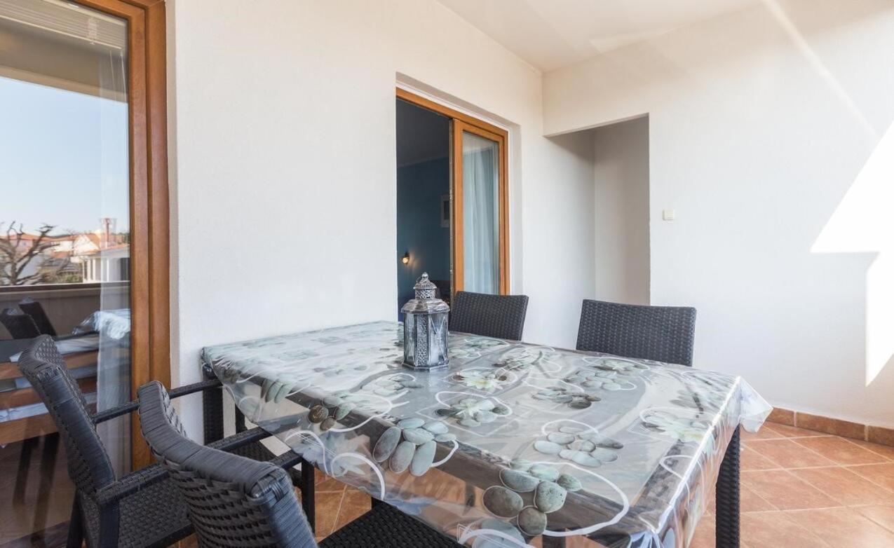 Spacious New App For 5 Persons, Close Beach&City Porec Luaran gambar